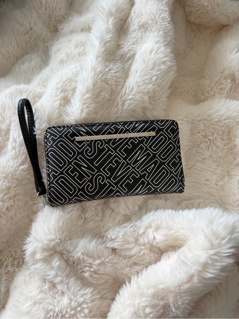Steve Madden Wallet